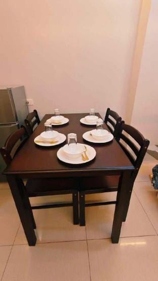 City lights Stylish/Unique design  Vacation rental in Pasay