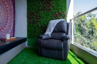 Lavish 2bhk near Osho & Airport Vacation rental in Pune