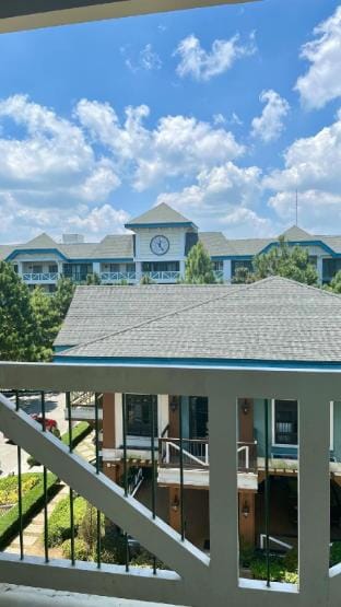 Regular Studio w/ Balcony @ Pine Suites Tagaytay  Vacation rental in Tagaytay