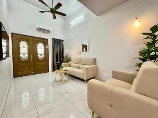 Evergreen Corner Tanjung Bungah Vacation rental in Tanjung Bungah