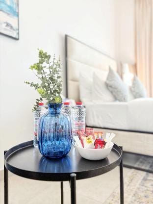 Holiday Studio, nearby Miracle Garden, Dubai. Apartment in Dubai