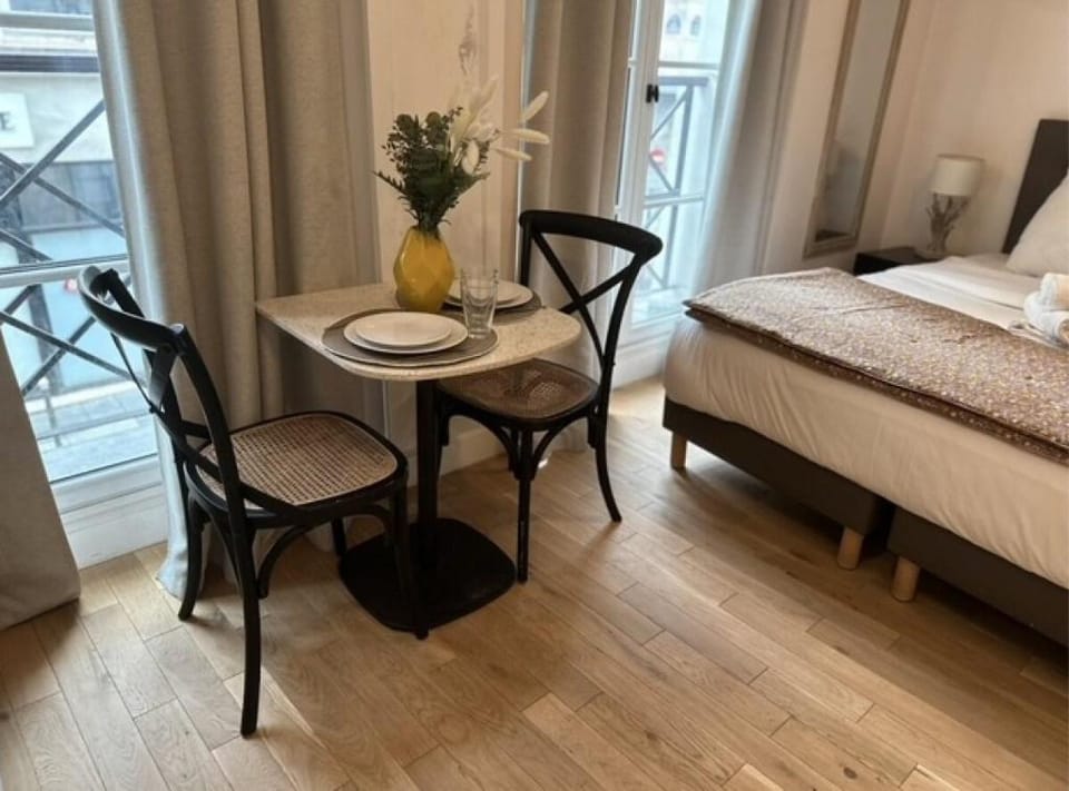 Charming Studio in the Center of Paris Apartment in Paris