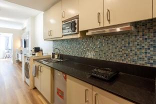 Sparkling Condo Closest to MOA KAERI PROPERTIES Vacation rental in Pasay