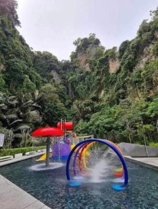 Ipoh The Cove Resident January Home Apartment in Ipoh
