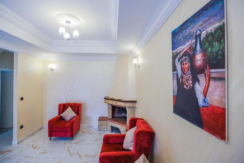 Villa Blue Mirage à Sidi Bouzid – Mer & piscine  Vacation rental in Casablanca-Settat