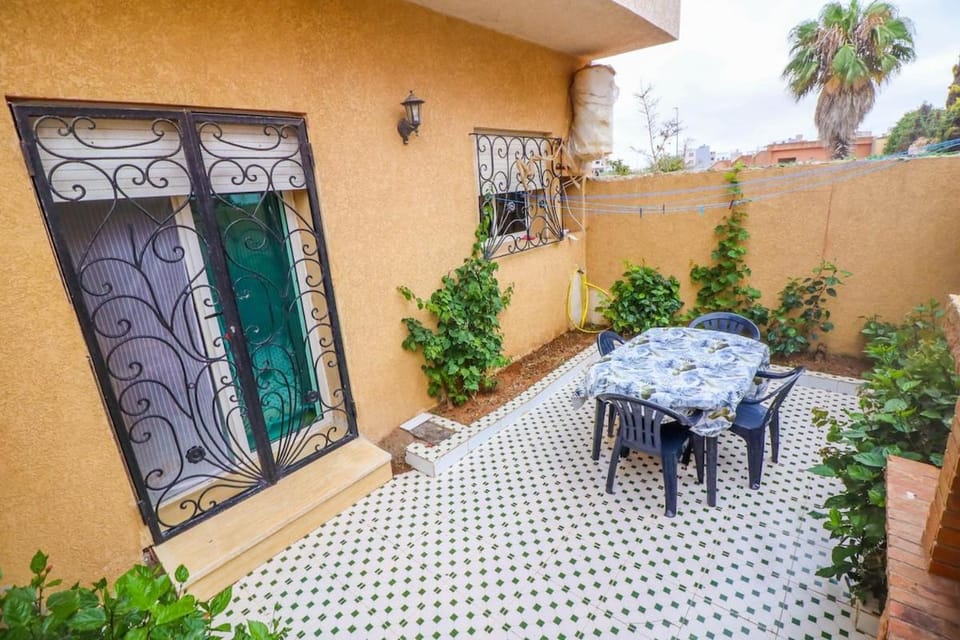 Villa Blue Mirage à Sidi Bouzid – Mer & piscine  Vacation rental in Casablanca-Settat