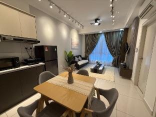 Mirai Residence Kajang2 Premium 2BR Netflix l 4Pax Vacation rental in Negeri Sembilan, Malaysia