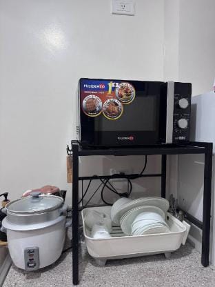 Moldex Baguio with Balcony Wifi Netflix Near City Apartment in Baguio