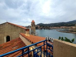 Apartment, sea view. 10 m Beach/Bell Tower. Vacation rental in Collioure