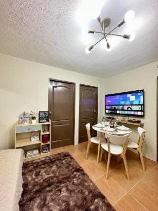 AV's new and cozy 2bedroom at One Oasis Vacation rental in Cagayan de Oro