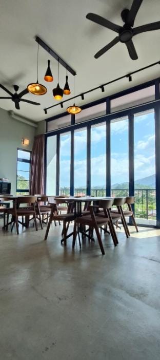 Sunya Home Ground flr. Raub, Pahang Vacation rental in Selangor, Malaysia