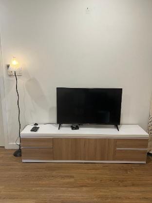 Căn hộ dịch vụ 2 pn tại Republic Plaza, gần ga T3 Apartment in Ho Chi Minh City
