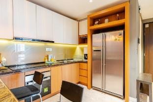 Modern 3BR + Iconic KLCC Towers Skyline + Parking Apartment in Federal Territory of Kuala Lumpur