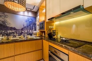 Modern 3BR + Iconic KLCC Towers Skyline + Parking Apartment in Federal Territory of Kuala Lumpur