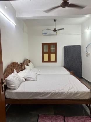 Kasa krish Vacation rental in Tamil Nadu
