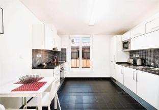 DOWNTOWN RIVER SIDE by Homing Apartment in Lisbon