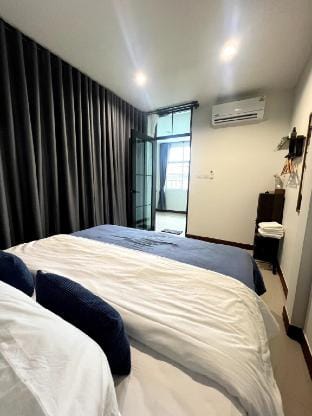 Korn Hatyai : Steps From Kimyong market Vacation rental in Thailand