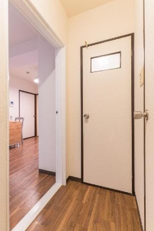 2BR｜4 Beds for 5｜Metro to Expo, Umeda & Namba Vacation rental in Osaka