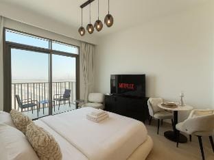 New Studio | Heart of Al Furjan Amber by Azizi Vacation rental in Dubai