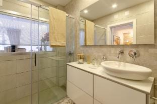 MARQUES DE POMBAL PRIME by Homing Apartment in Lisbon