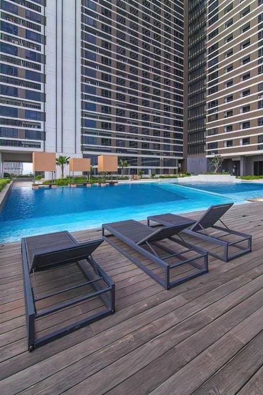 Premium Collins Boulevard Near Airport Hotel in West Java
