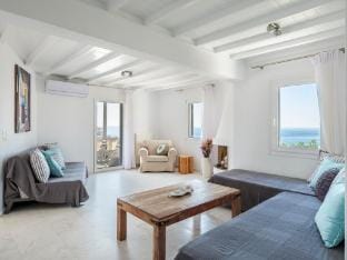 BayBees Sea View Residence Apartment in Mykonos, Mikonos 846 00, Greece