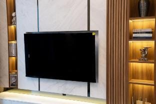 Stylish 1BR Above Neo Soho & Central Park Mall Vacation rental in Jakarta