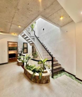 Rustic Indoor Pool House-4BR- 7 mins walk to Beach Vacation rental in Da Nang