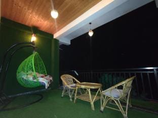 Snowfall View In Kasauli by Splendid Hotels Vacation rental in Himachal Pradesh