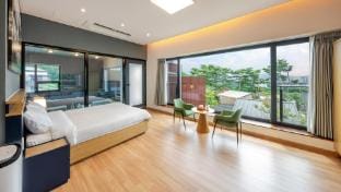 Chuncheon Motomoto Pool Villa Bed and Breakfast in Gyeonggi-do