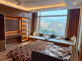 Sun Rise View
Twin Oaks 
kasauli Hills Vacation rental in Himachal Pradesh