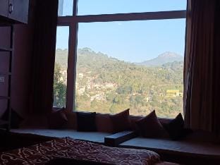Sun Rise View
Twin Oaks 
kasauli Hills Vacation rental in Himachal Pradesh