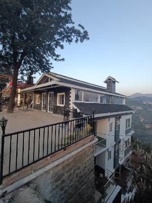 Kotbeja Apartments Apartment in Himachal Pradesh