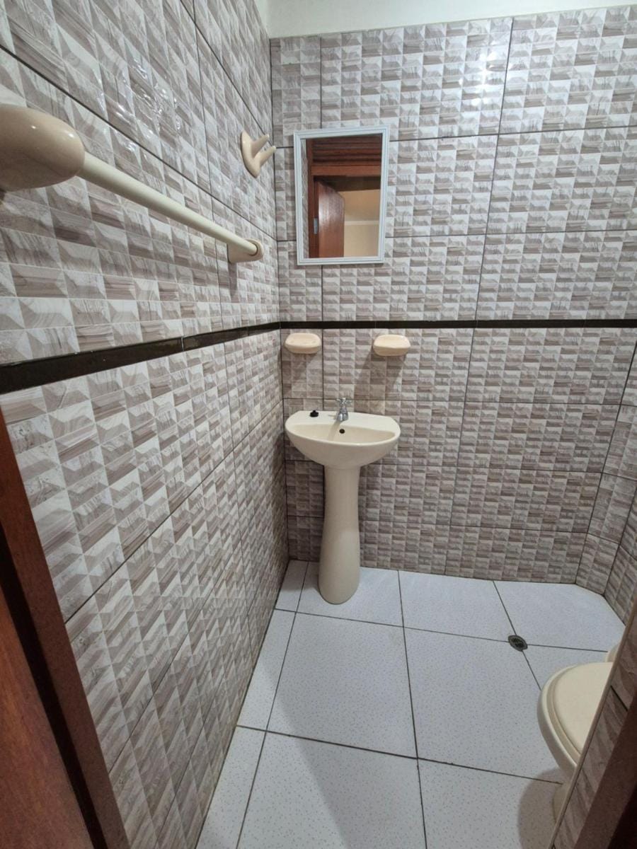 Habitacion doble privada en Talara Centro Bed and Breakfast in Department of Piura