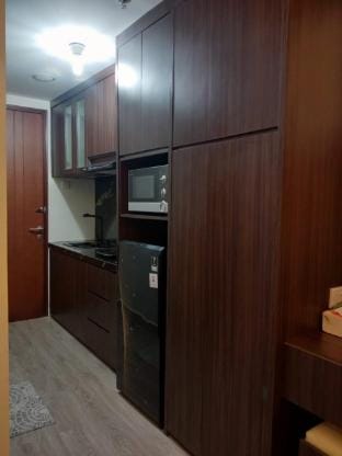 Apartemen Pollux Habibie type studio lantai 39 Apartment in Riau Islands, Indonesia