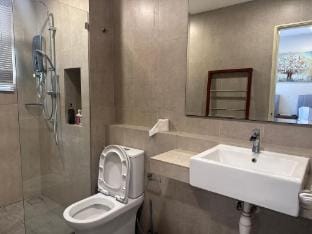 Timurbay Studio-2 Queen Bed,Low Level,Wifi,Netflix Apartment in Pahang, Malaysia
