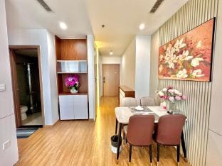 Vinhomes Skylake - 2BR2WC - City View Apartment in Laos