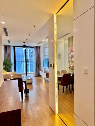 Vinhomes Skylake - 2BR2WC - City View Apartment in Laos