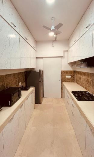 702 The Abode- 5 Star 2 BHK in Powai Apartment in Mumbai