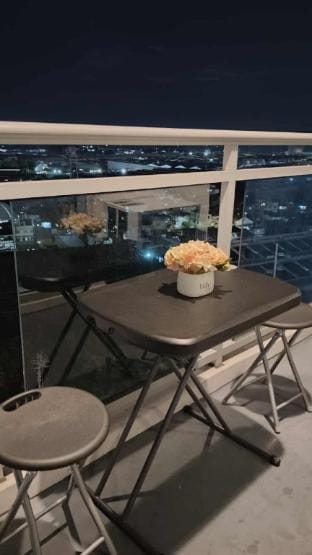 1BR Condotel in Azure Urban Resort Near NAIA #BH2 Vacation rental in Pasay