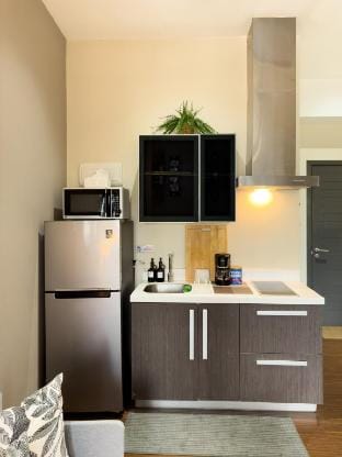 Cozy & Homey Staycation in Century City Makati Apartment in Calabarzon