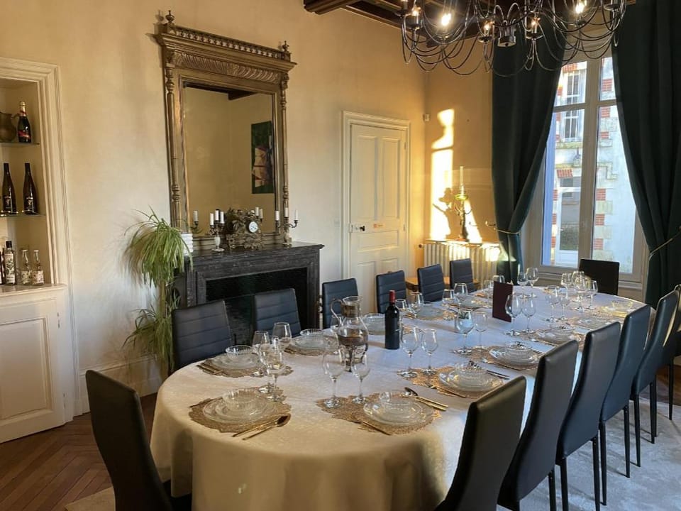 Château Maranne Hotel in Pays de la Loire