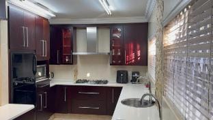 5BR Luxy Home w/Pool & Generator Vacation rental in Johannesburg