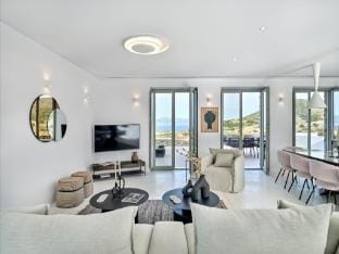 Aegean Hestia Luxury Villa of Paros Villa in Paros, Greece