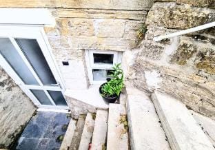 Huddersfield Canal side hideaway Vacation rental in Huddersfield