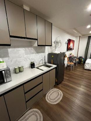 Megatower 4 Condotel w/ Balcony - City Center Vacation rental in Baguio