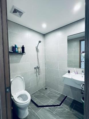 Căn hộ couple tầng 37 khu BS8 Vinhomes Grand Park Apartment in Ho Chi Minh City