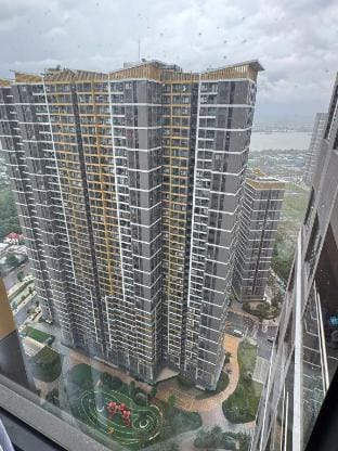 Căn hộ couple tầng 37 khu BS8 Vinhomes Grand Park Apartment in Ho Chi Minh City