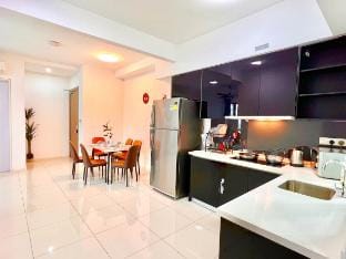 Elysia Escape: 3-Bedroom Comfort 1401 Vacation rental in Johor