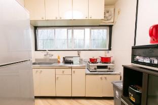 KIX Directly, 4'to Namba! 4'to sta! Japanese house Vacation rental in Osaka
